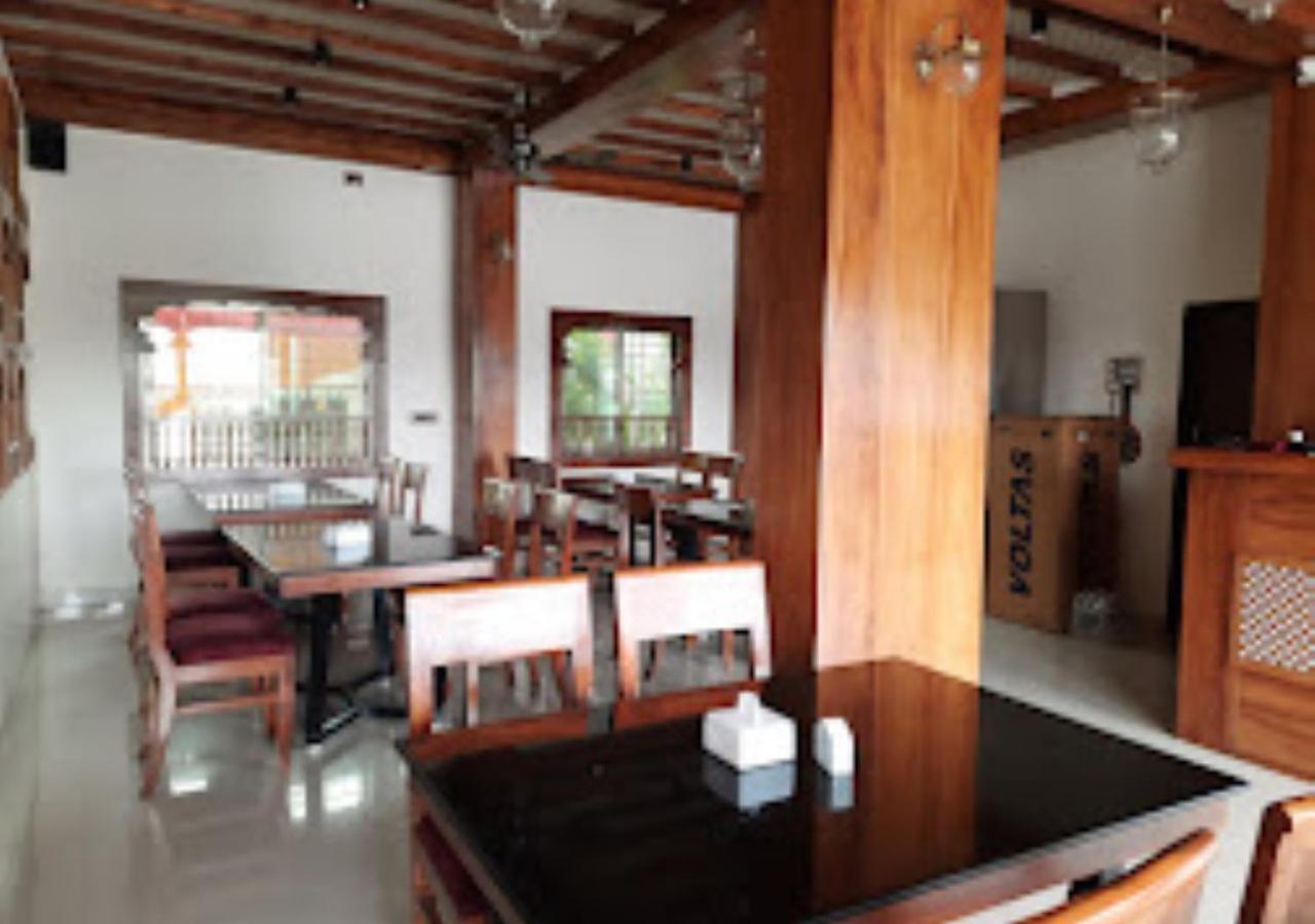 Hotel Rajwada Kapurhol Kapurwahal 외부 사진