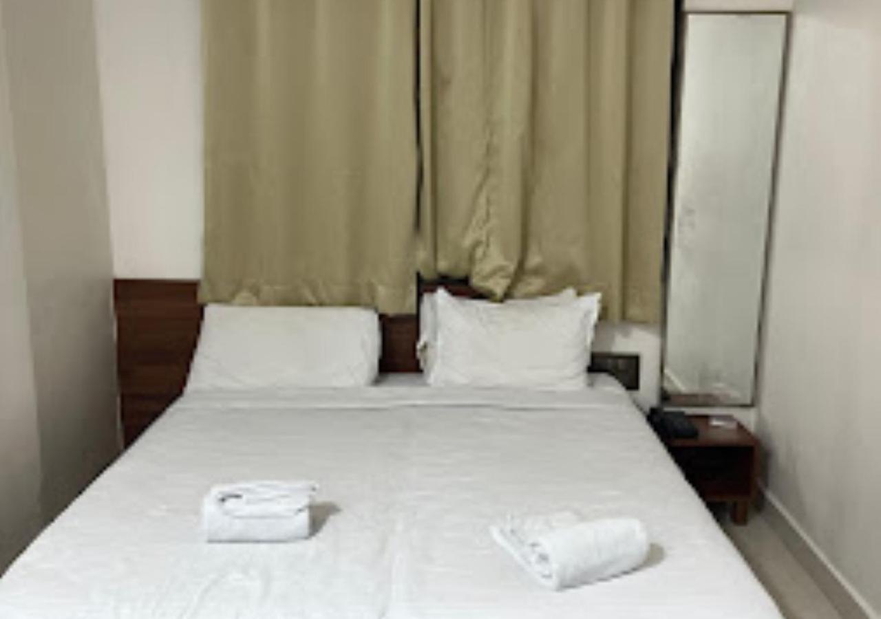 Hotel Rajwada Kapurhol Kapurwahal 외부 사진